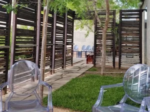 Lux Central Outdoor Patio