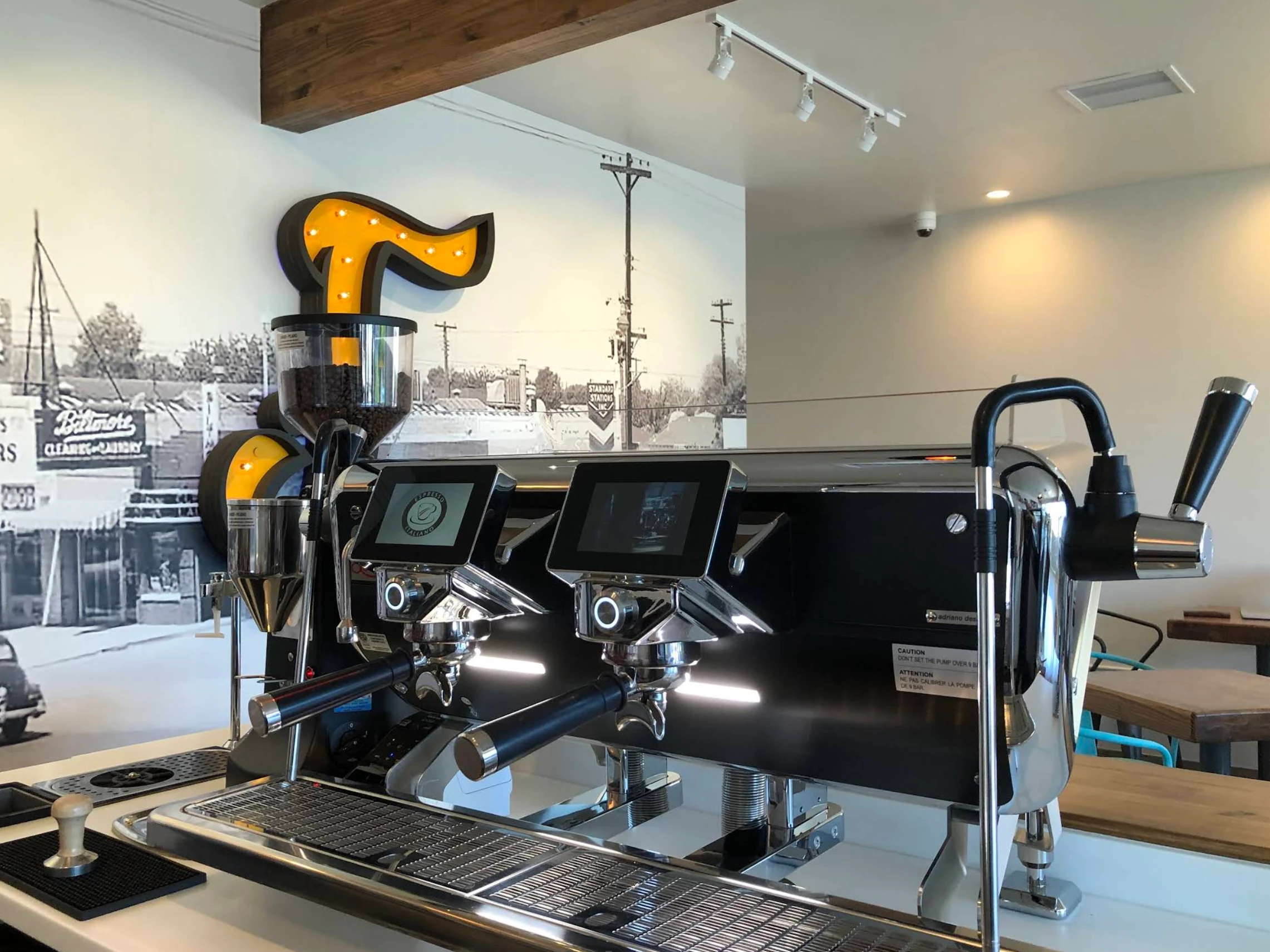 Froth Coffee Roasters - Espresso Machine Front