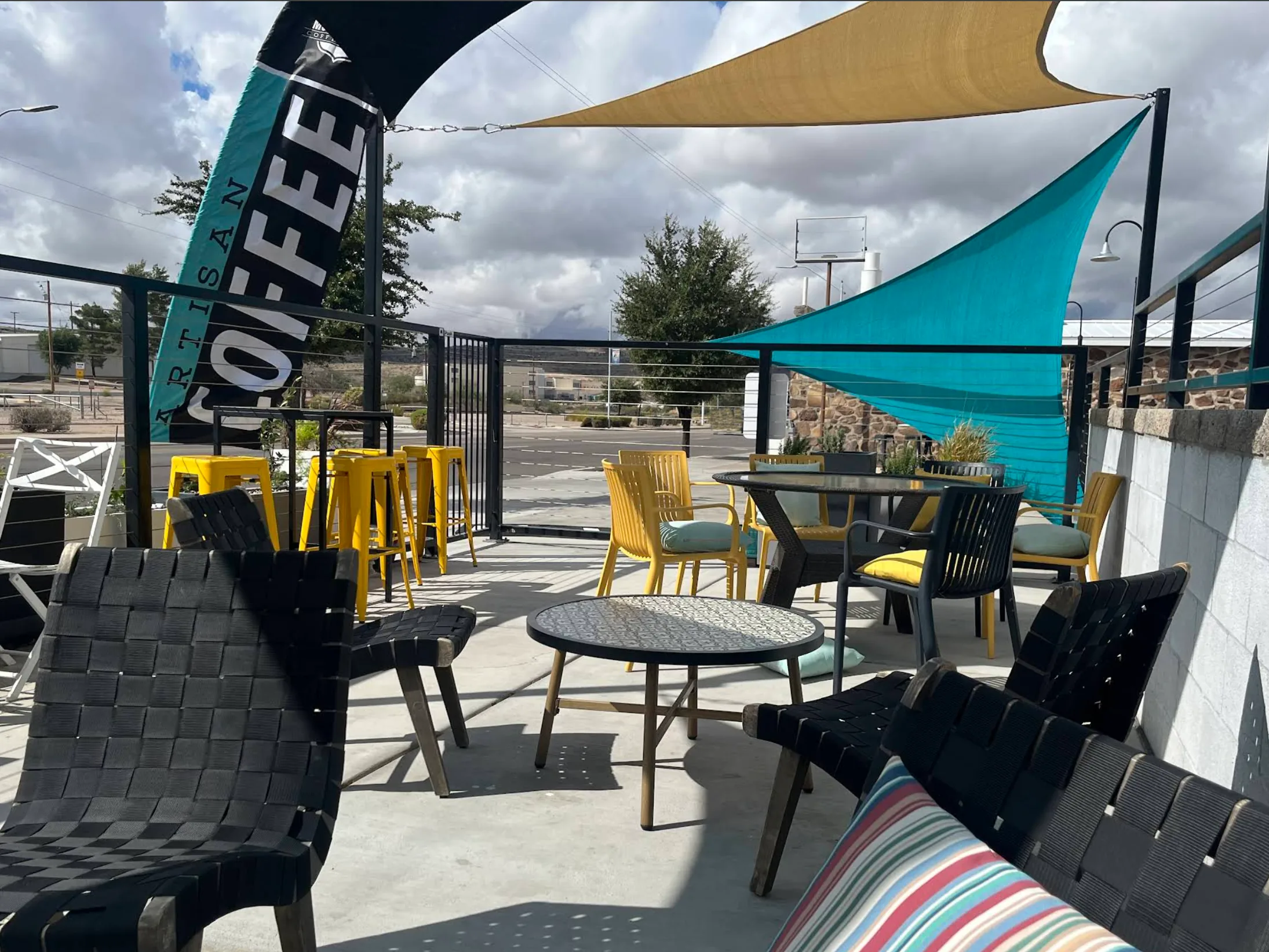 Mudd on 66 Kingsman Patio