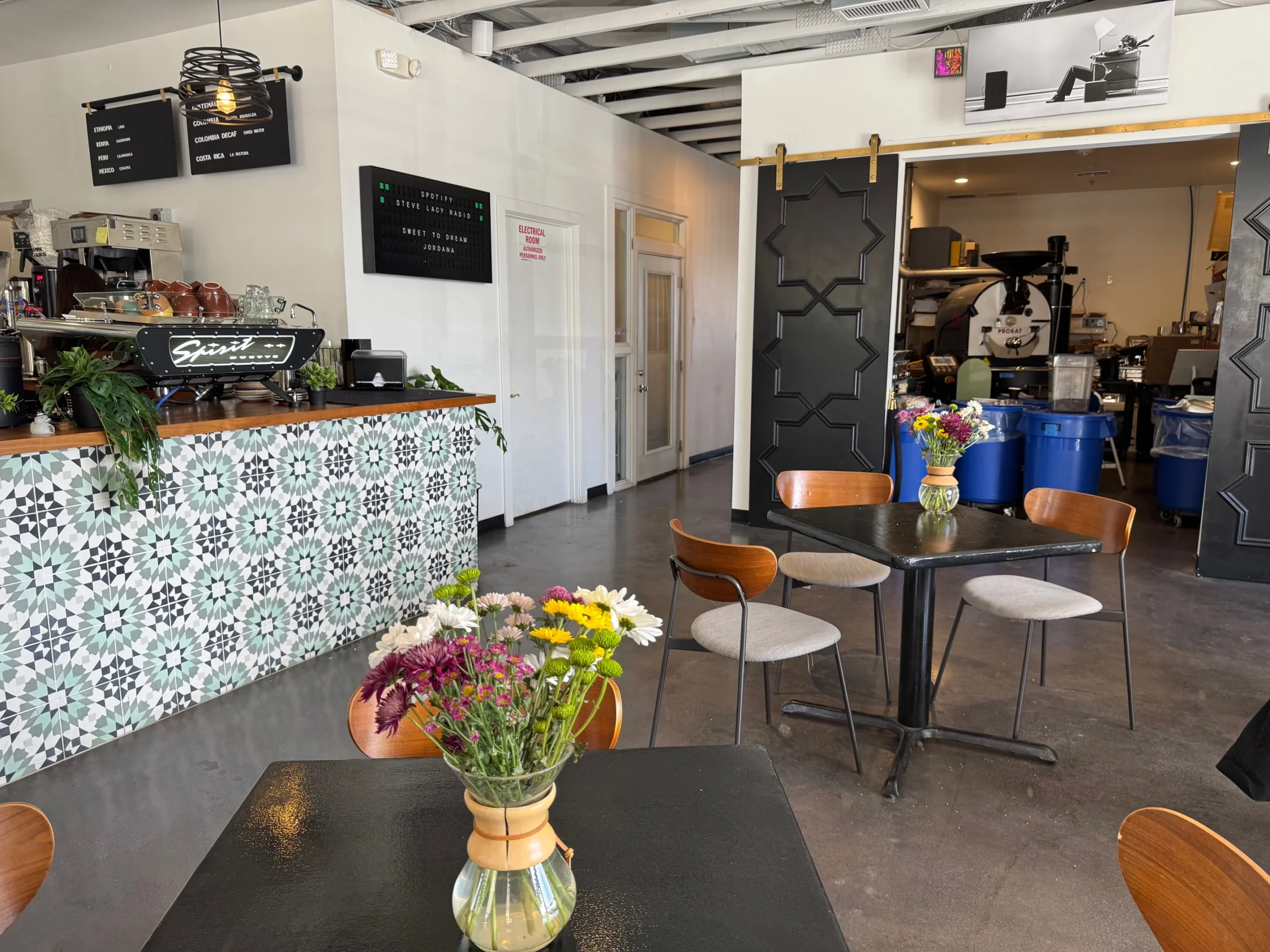 Aristocrat Coffee Inside View