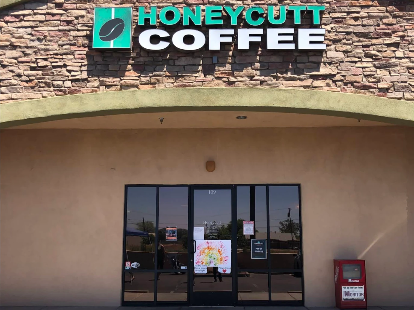 Honeycutt Coffee Maricopa front view