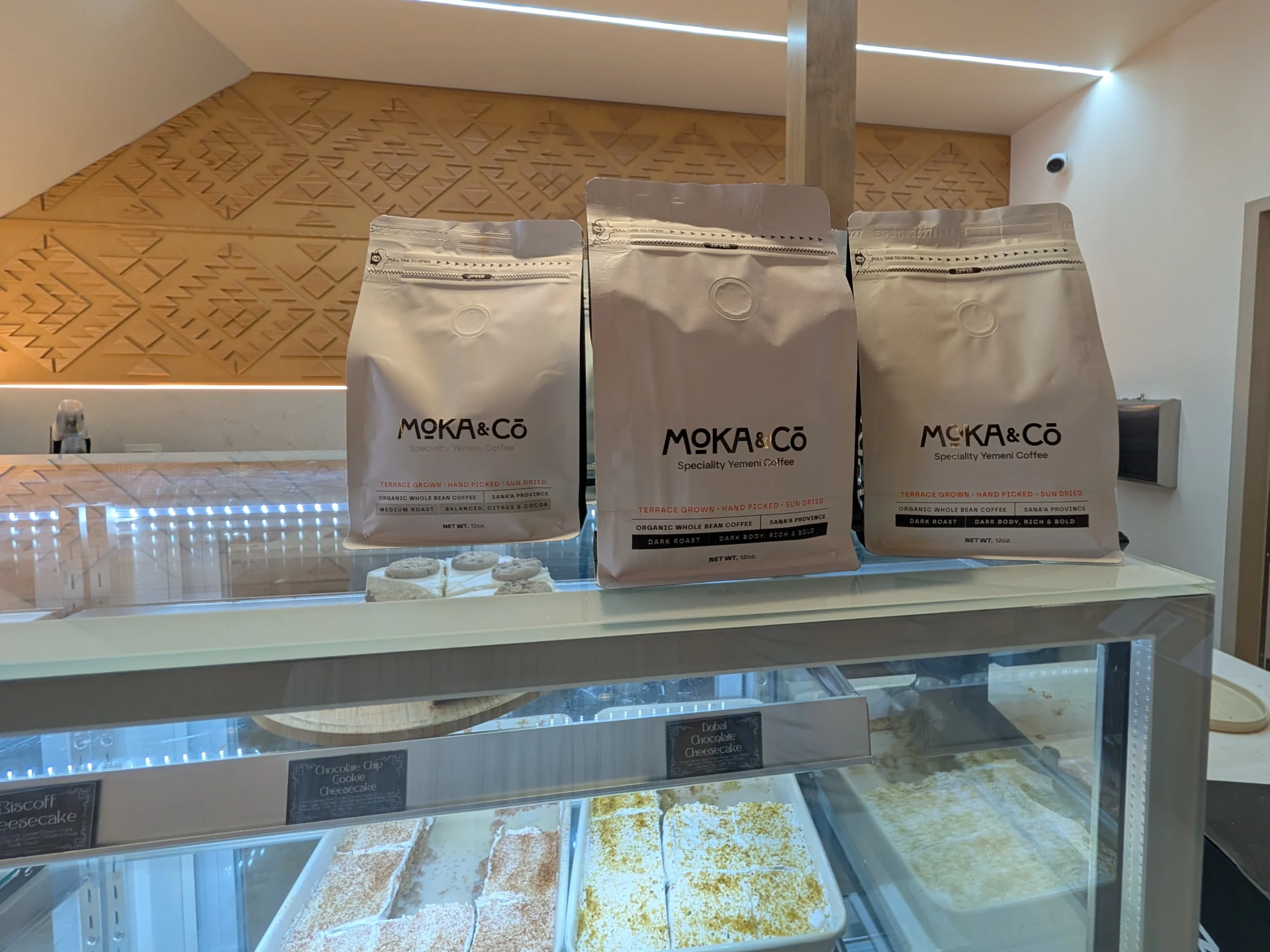 Moka and Co Coffee Organic Beans Yemeni Coffee beans