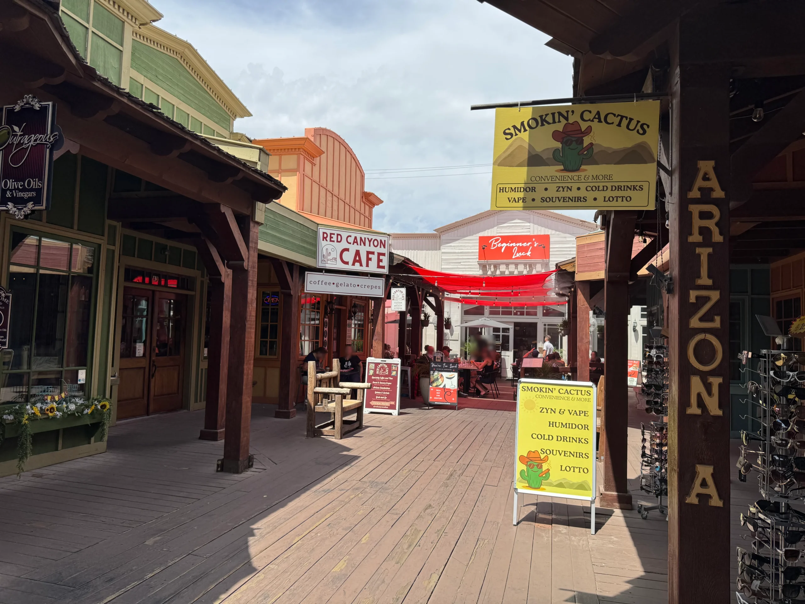 Red Canyon Cafe in Scottsdale AZ. Image showing the Front View of the Cafe